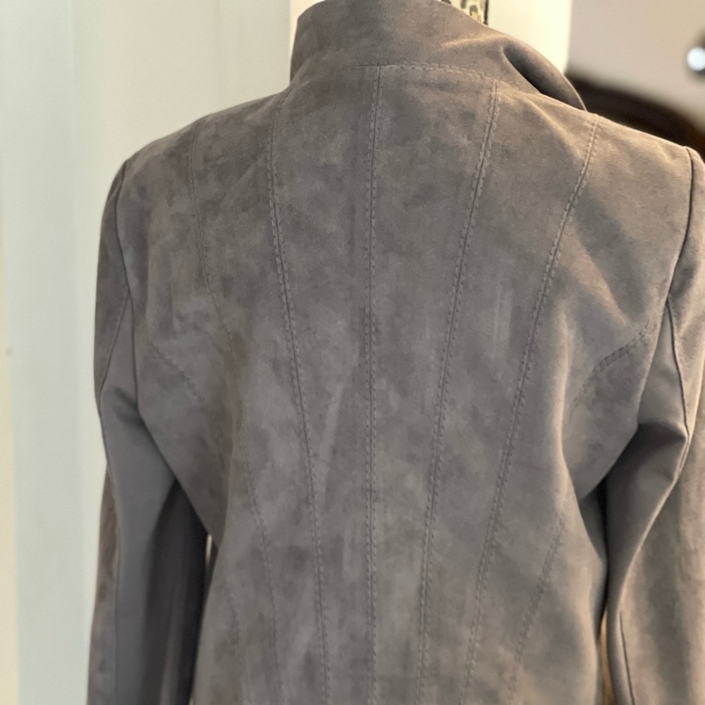 BCBGMaxAzria Gray Suede Asymmetrical Jacket - Picture 4 of 7